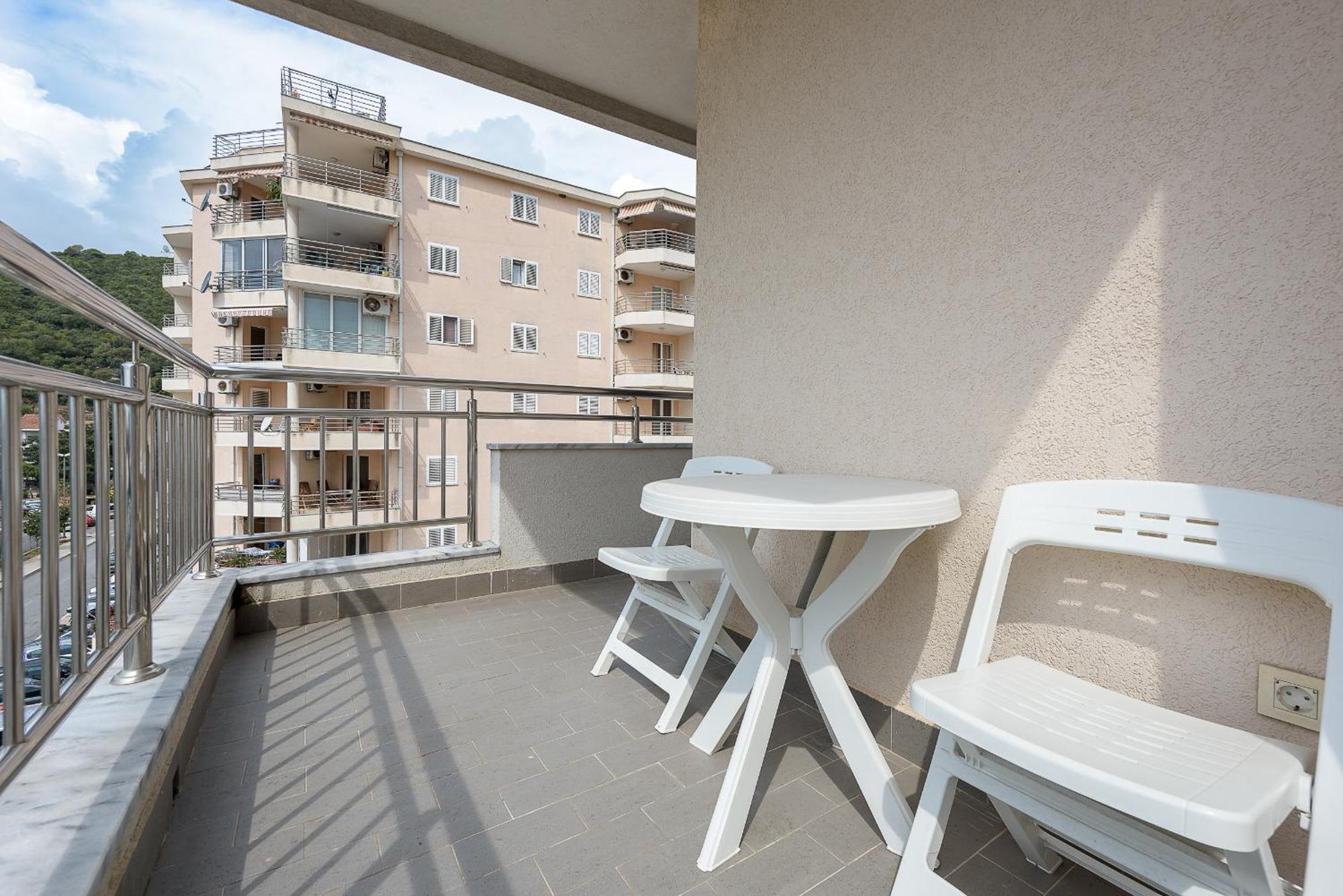 Apartments Montreal Budva Exterior foto