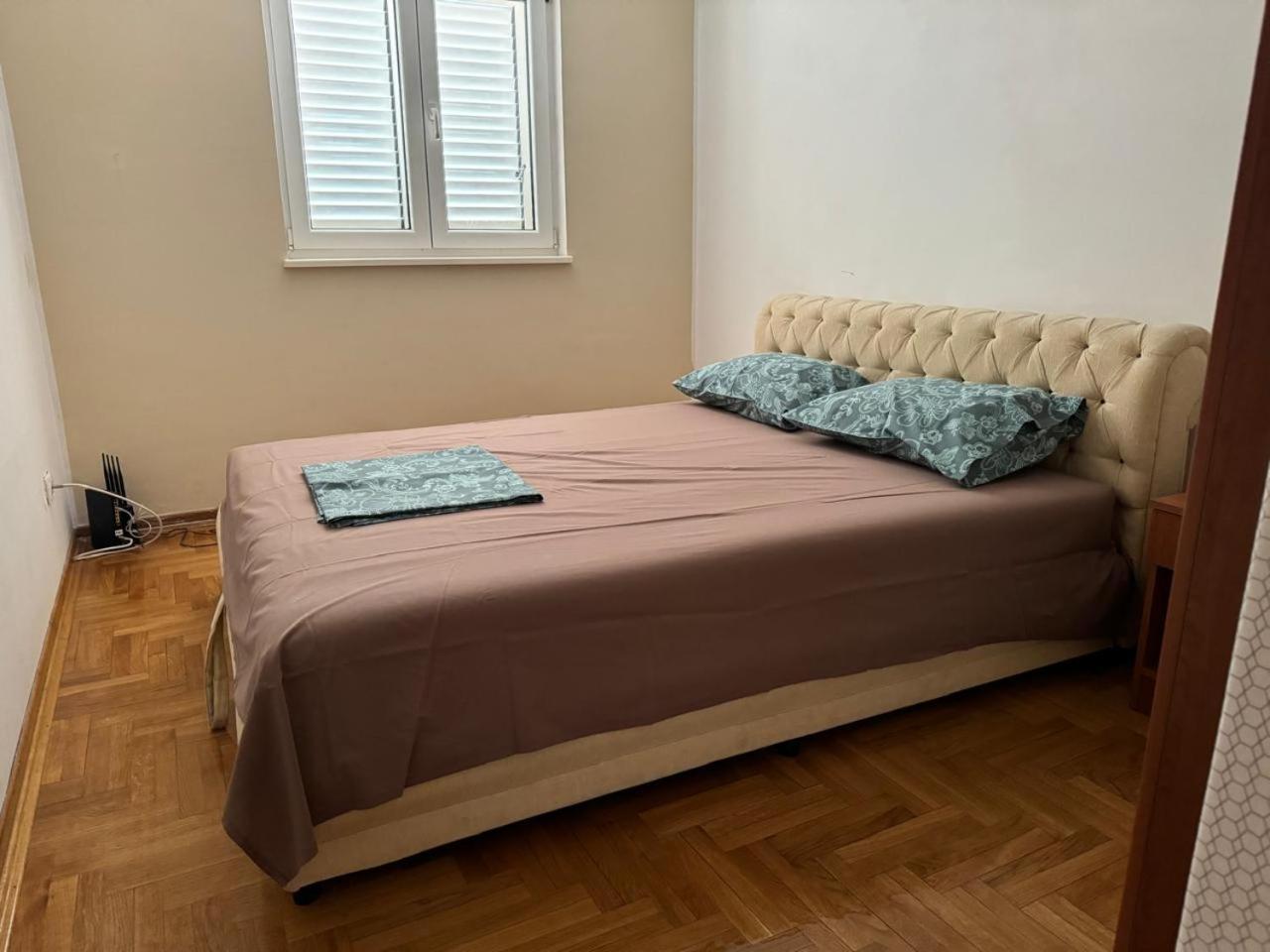 Apartments Montreal Budva Quarto foto